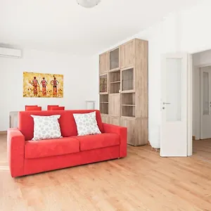 Santa Rita Roomy Apartamento