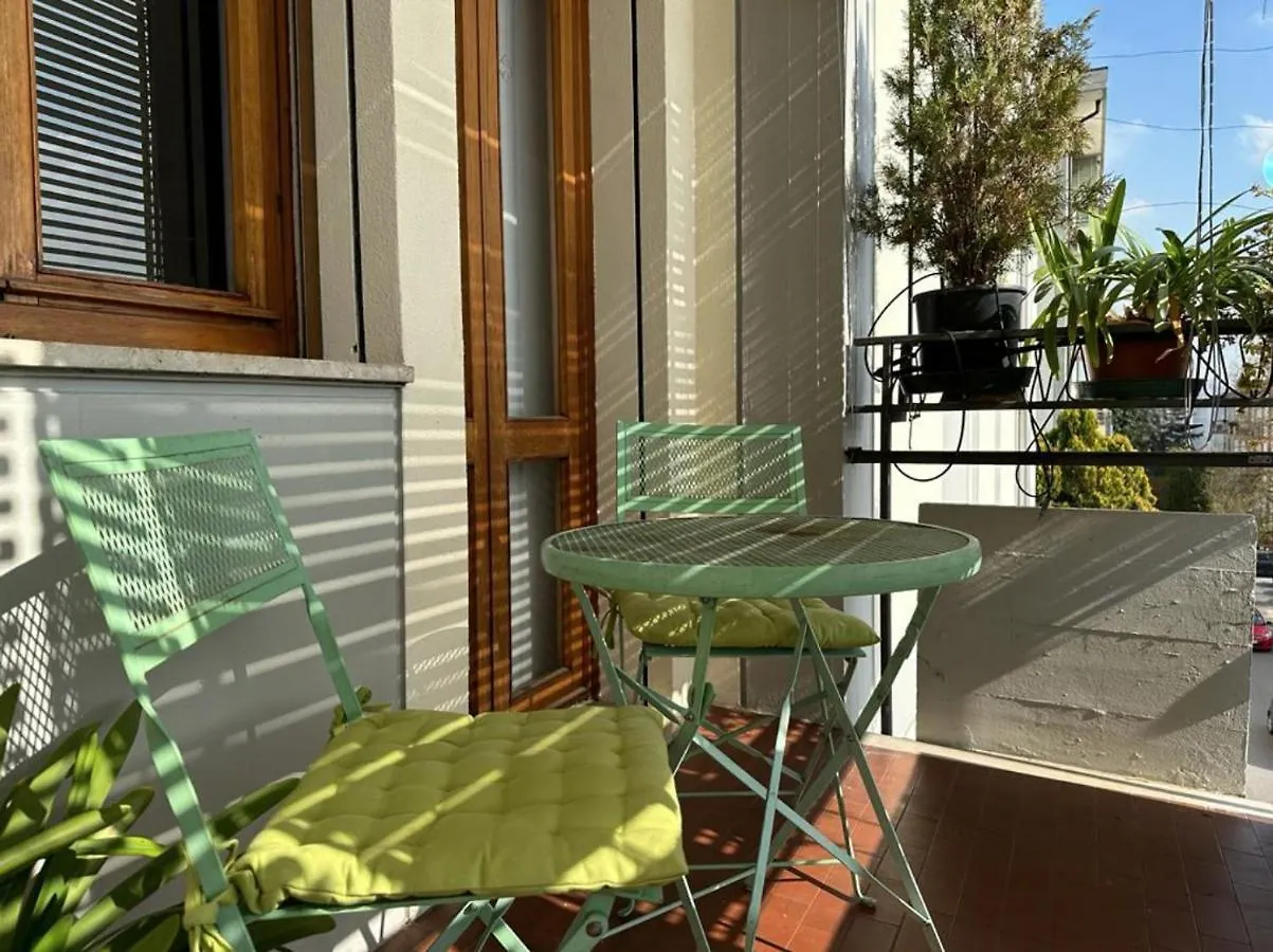 Blue Rosa Flat Apartment Padova 0*,  Italy